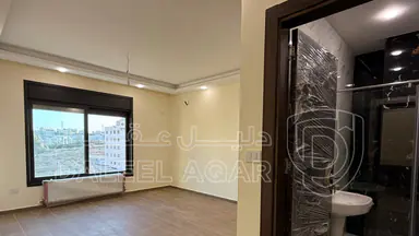 شقة في بداية طريق المطار - خلف المدارس العالمية  - 123,000 دأ - صورة NaN